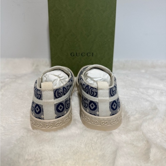 Gucci Blue and Cream Slip-On Sneakers - Picture 3 of 5